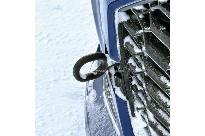 Feature: Dancing on ice in an Audi RS4 Avant 